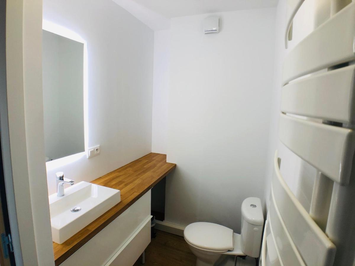 Charmant Appartement 1-4 Personnes, Proche Centre Avec Parking Nantes Ngoại thất bức ảnh