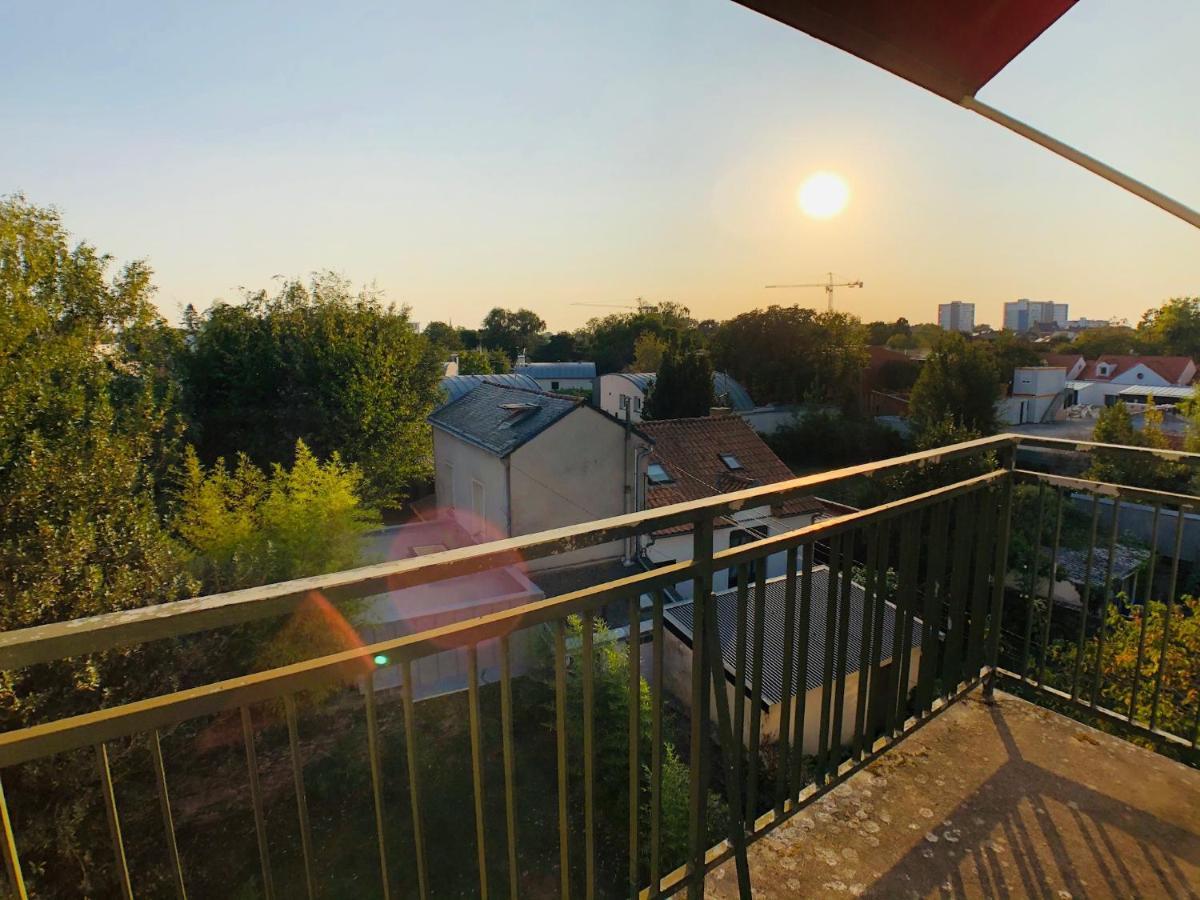 Charmant Appartement 1-4 Personnes, Proche Centre Avec Parking Nantes Ngoại thất bức ảnh